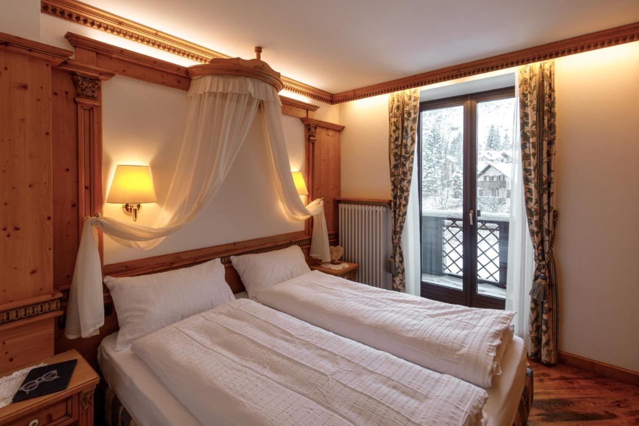 Hotel Belvedere San Martino Di Castrozza Buitenkant foto