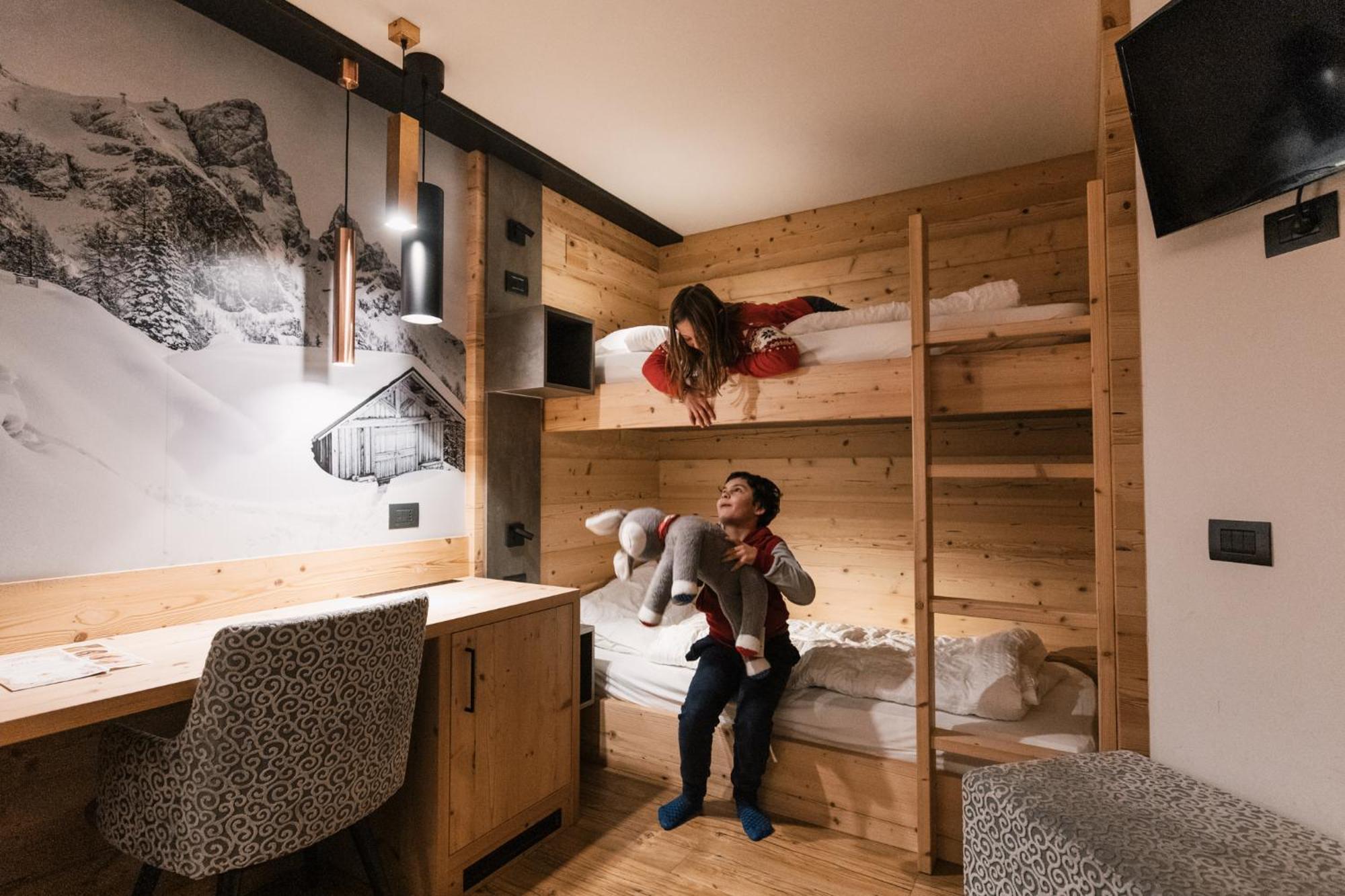 Hotel Belvedere San Martino Di Castrozza Buitenkant foto